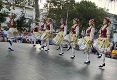 Русенският ансамбъл представи Русенска сюита и авторския танц Лазарки пред