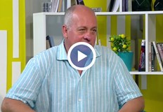 Преподавателят в УНСС разкрива загадките около Апостола в нова книгаНа