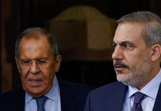 Хакан Фидан и Сергей Лавров разговаряха в кулоарите на срещата