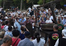 Двудневният празник в град Бяла предложи курбан от 1 тон