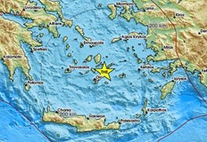 Трусът е регистриран на 40 километра североизточно от остров СанториниЗеметресение