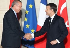 Президентът на Турция обсъди с Макрон влошаващата се хуманитарна криза