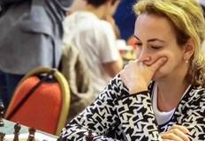 Двете водещи български шахматистки надвиха съперничките си в първия ден
