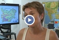 Пикът на жегата удря България в неделя с червен код