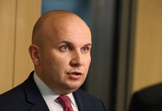 Евродепутатът от Обнови Европа не очаква проблеми при гласуванията в