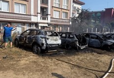 Хората в близост до огнището са били евакуирани огънят е