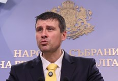 Лидерът на най малката партия в парламента атакува зам председателя на ИТНПредседателят