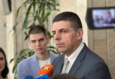 Подготвили сме букет от аргументи за вот на недоверие през