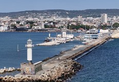 Частни капитали ще спасят пристанище Варна от изоставанетоПристанище Варна ще
