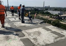 Завърши монтажът на стоманобетонни панели в част от ремонтирания участък