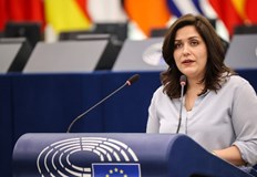 Свеня Хан призова за спешна намеса на ЕК за защита