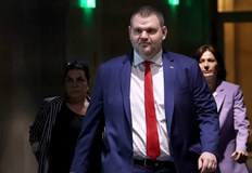 Предложението е подписано от всички народни представители на ДПС –