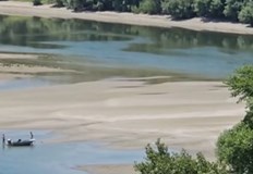 Река Дунав достигна критично ниско ниво при РусеКритично ниското водно