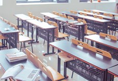 Проектът на министерството мина докато алтернативите на ПП ДБ не събраха