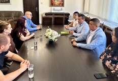 Участниците в срещата заявиха готовност за по тясна координация в бъдещеКметът