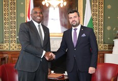 Българският външен министър се срещна с британския си колега Дейвид