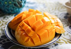 Богатото съдържание на фибри и витамини в мангото го прави