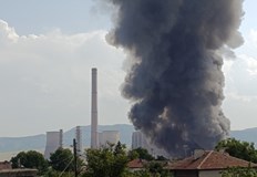 Инцидентът е в близост до Мало село пожарникари от два