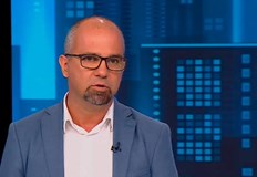 Политическата сцена се пренарежда след протестите във ВарнаПолитическите процеси в