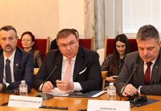 Младите медици обявиха нов протест през септември разочаровани от забавянето