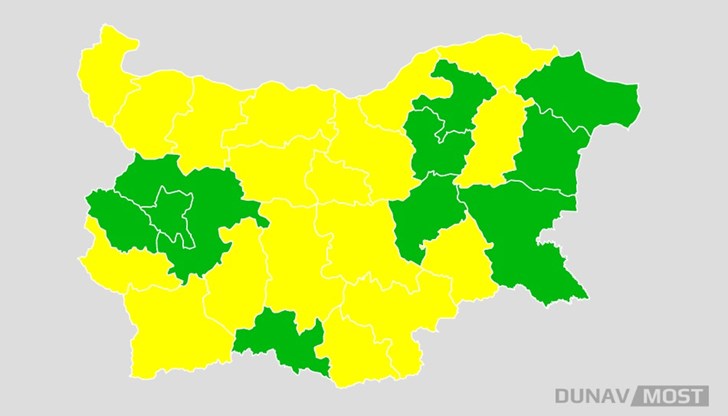 Горещини до 39 градуса връхлитат България в петък Горещини до 39 градуса връхлитат България в петък