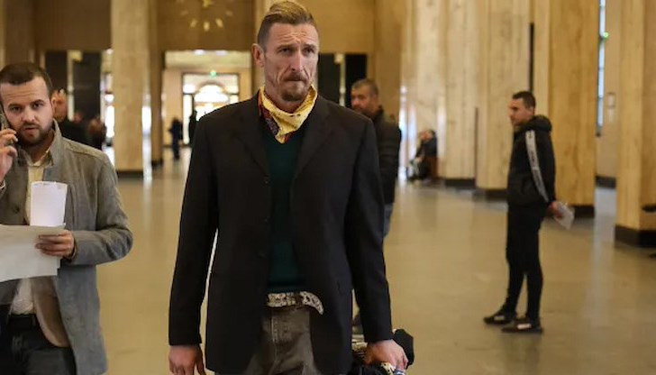 Актьорът може да получи и глоба от 1200 лева и 3 години забрана за шофиране Актьорът може да получи и глоба от 1200 лева и 3 години забрана за шофиране