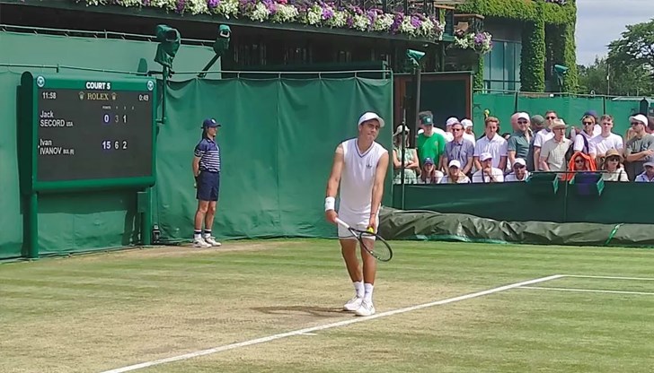 Българинът победи германеца Макс Шьонхаус с 7-6, 7-6 след два тайбрека Българинът победи германеца Макс Шьонхаус с 7-6, 7-6 след два тайбрека