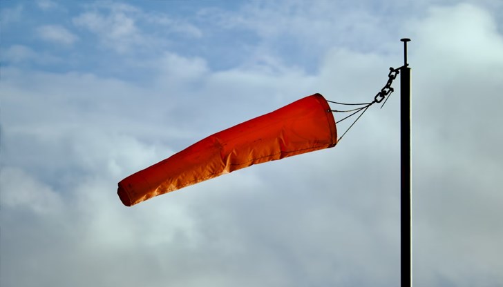 Meteo Balkans предупреждава за опасни метеорологични условия