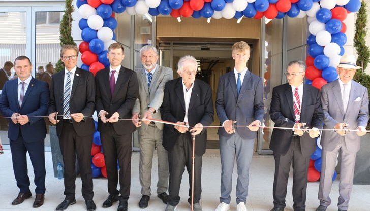 Инвестицията от 25 милиона евро създава 300 нови работни места в един от най-големите работодатели в региона