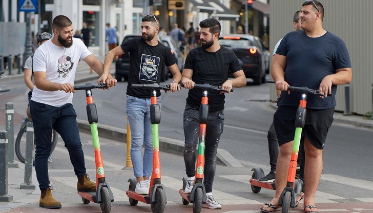 Каската и застраховката "Гражданска отговорност" стават задължителни за всички Каската и застраховката "Гражданска отговорност" стават задължителни за всички