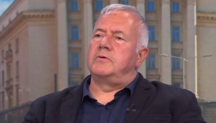 Социалният антрополог обвини Румен Радев в систематично саботиране на стабилизацията