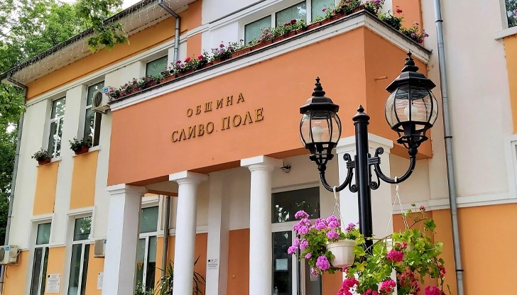 98 ученици от Малко Враново ще се обучават в Голямо Враново с осигурен транспорт 98 ученици от Малко Враново ще се обучават в Голямо Враново с осигурен транспорт