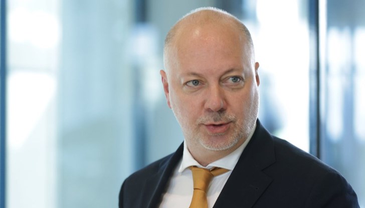 Премиерът коментира от авиобаза "Крумово", че 67 общини все още не са се включили в обучението за BG-Alert