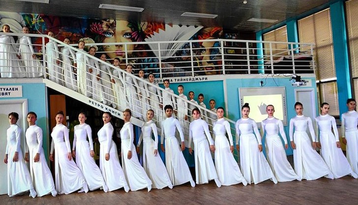 Седмица обучение по "Принцип Еспирал" завърши с представяне в библиотеката