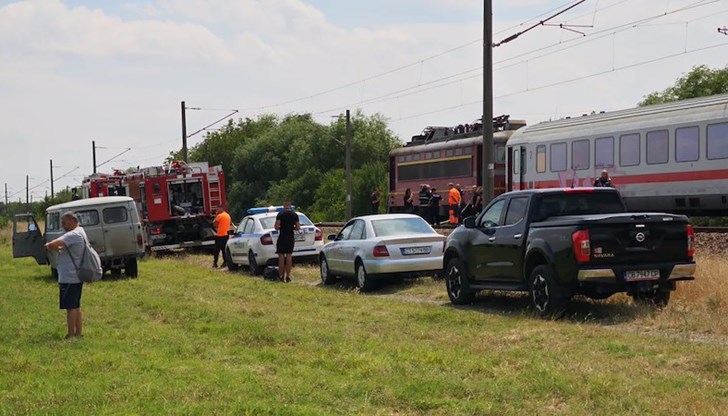 Около 190 пътници бяха евакуирани между Стара Загора и Калояновец