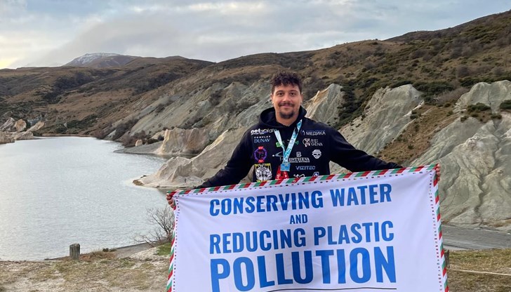 Преплувах дистанция от 2 км в температура на водата 4,8°C, като по този начин изпълних т.нар. екстремна ледена миля, сподели русенецът