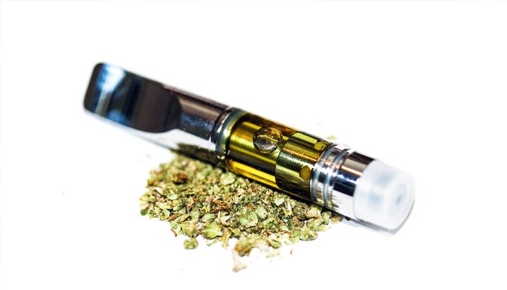 39-годишният шофьор е дал кръвна проба, полицията намери капсули с канабис в автомобила