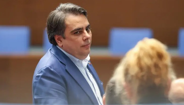 "Продължаваме промяната" ще подкрепи вота на недоверие срещу кабинета "Желязков" "Продължаваме промяната" ще подкрепи вота на недоверие срещу кабинета "Желязков"