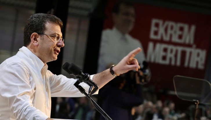 Обвинението на отстранения от длъжност кмет на Истанбул е за фалшива диплома Обвинението на отстранения от длъжност кмет на Истанбул е за фалшива диплома