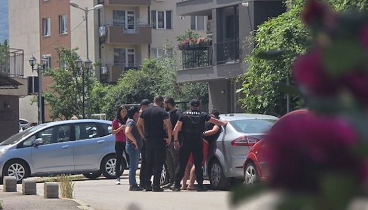 Арестуваха няколко души, включително извършителите на престъплението Арестуваха няколко души, включително извършителите на престъплението