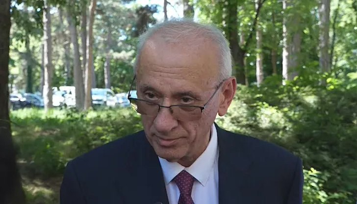 Здравният министър посети Благоевград за откриване на обновено отделение по трансфузионна хематология Здравният министър посети Благоевград за откриване на обновено отделение по трансфузионна хематология