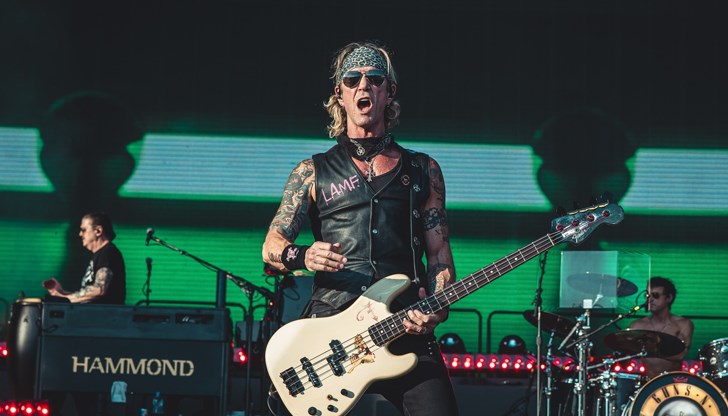 Дъф Маккагън публикува забавно видео от бекстейджа преди шоуто на Националния стадион „Васил Левски“