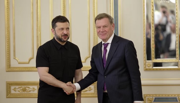 Новото правителство на Мерц променя подхода към военната помощ за Киев Новото правителство на Мерц променя подхода към военната помощ за Киев