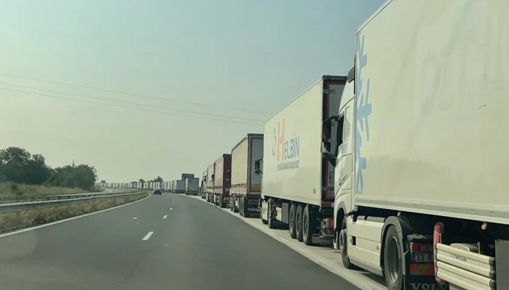 Мярката засяга участъка София - Стара Загора и цели облекчаване на летния туристически трафик