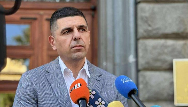 Нито един политик не трябва да си присвоява този успех Нито един политик не трябва да си присвоява този успех