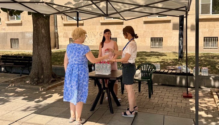 Инициативата пред Съдебната палата продължава до петък заради оранжевия код за температури