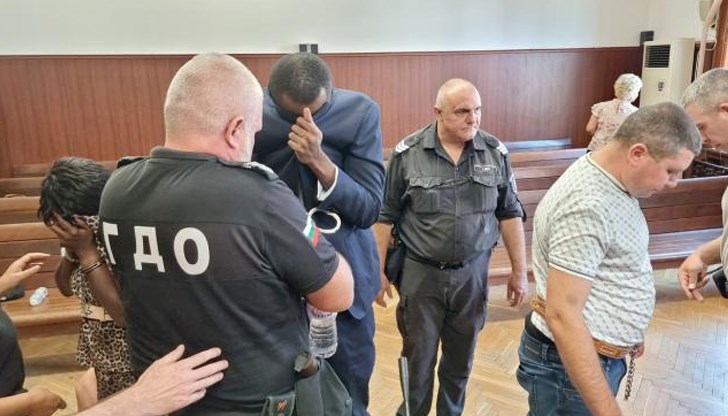 Жан Де Дю Мутеба поиска разпит с полиграф, за да се удостовери невинността му