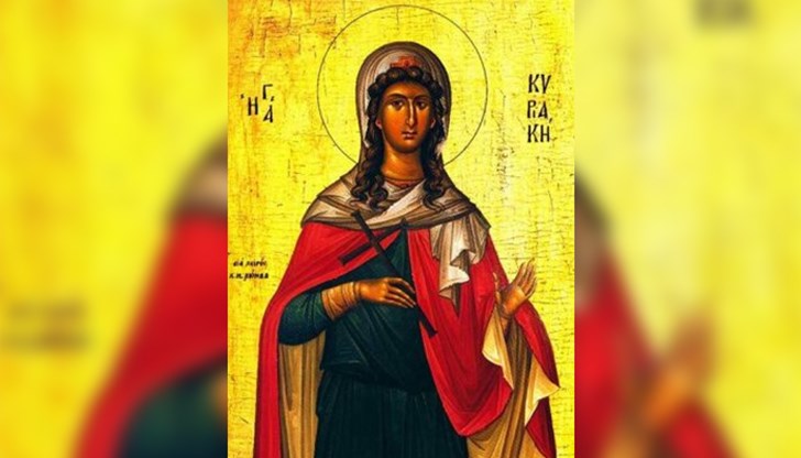 Светицата е първата, чието име е преведено от гръцки на български език Светицата е първата, чието име е преведено от гръцки на български език