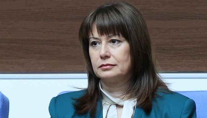 До момента Делчева беше експерт в Министерството на правосъдието До момента Делчева беше експерт в Министерството на правосъдието