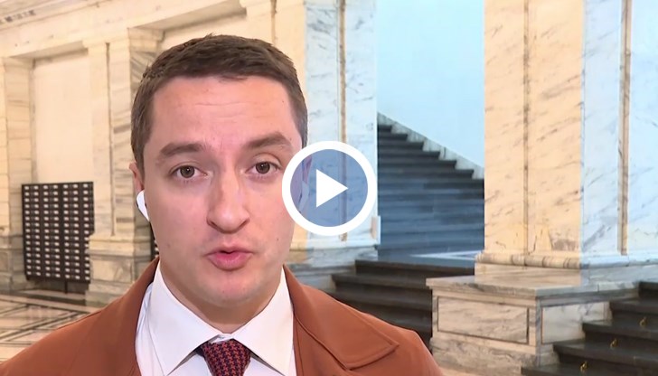 Депутатът предупреди за подарък към Борисов и Пеевски при разпад на коалицията